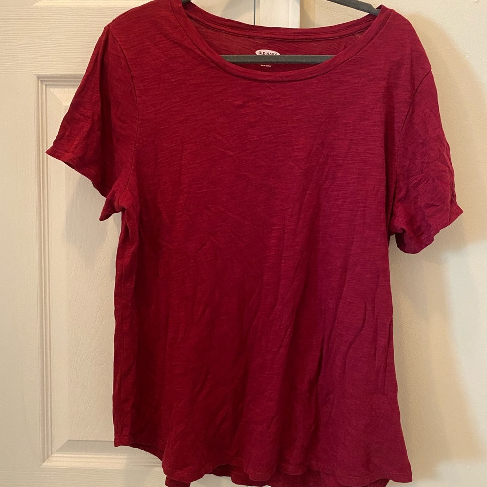 Old Navy Maroon Everywhere Tee
